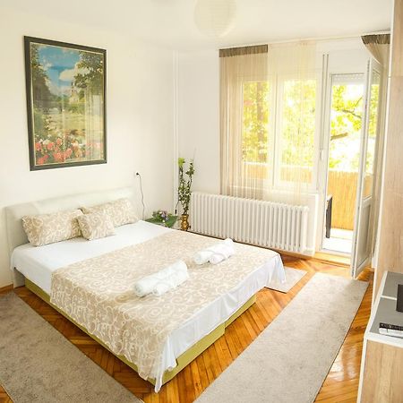 Apartment Riverside Gem Novi Sad Exterior foto