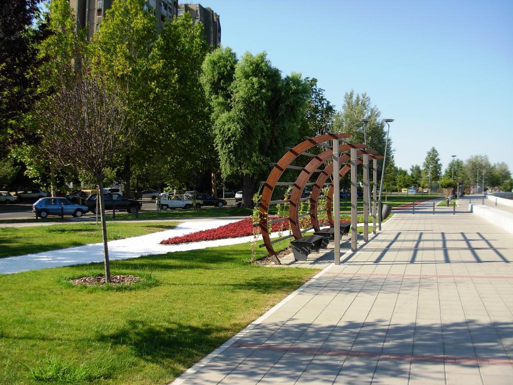 Apartment Riverside Gem Novi Sad Exterior foto